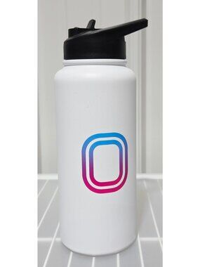 Overtime Elite HYDR8 30 oz Water Bottle White Stainless Steel Double Wall SCUFFS